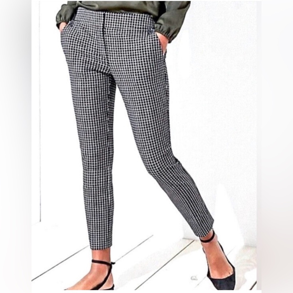 LOFT SUTTON PANTS BLACK AND WHITE PRINT SIZE 0